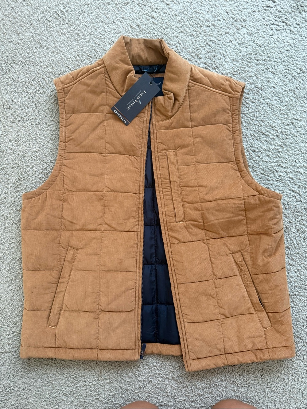 NWT Tailor Vintage Men’s Quilted Corduroy Vest